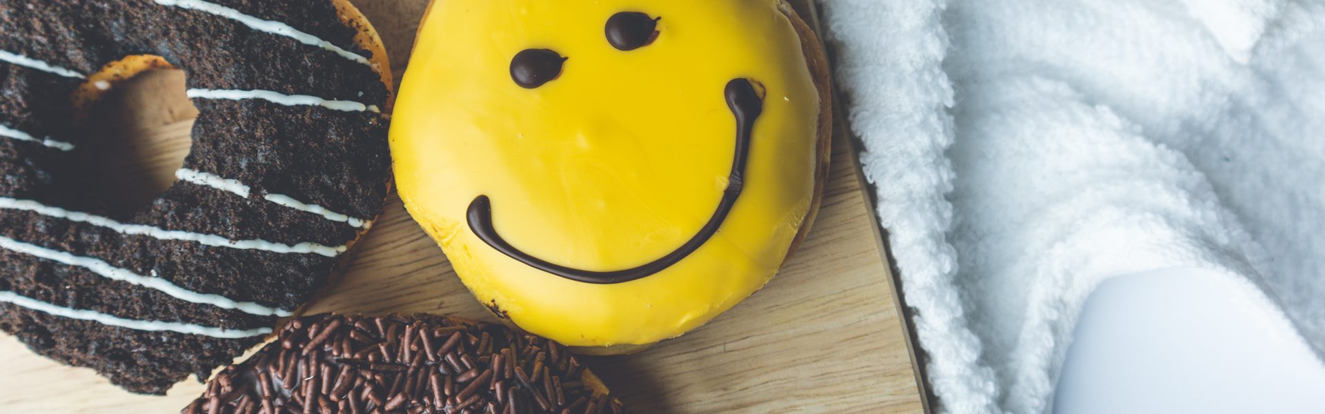 Краситель желтый «солнечный закат» (Е110) — влияние на организм, где встречается