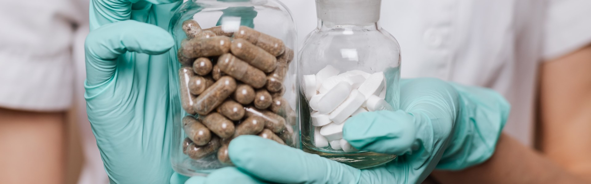 Чем полезна фолиевая кислота для женщин, как правильно принимать